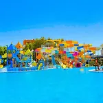 Horus Paradise Complex Side