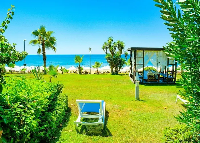 Semesteranläggning (resort) Horus Paradise Side