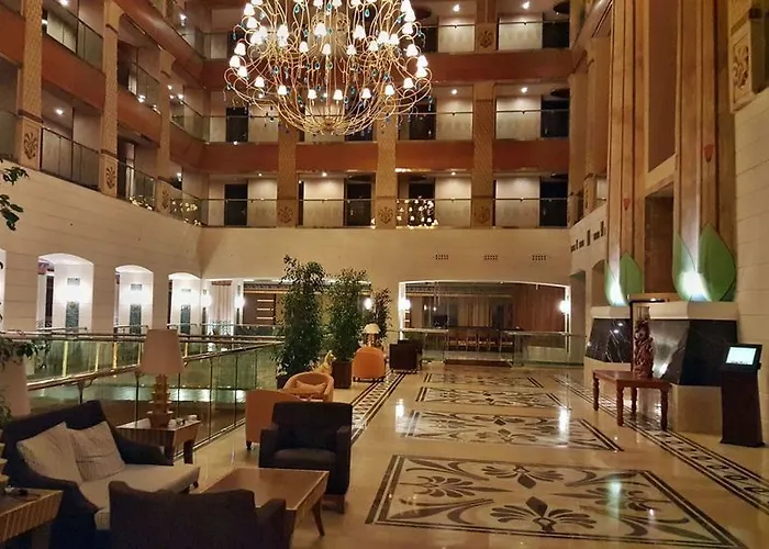 Semesteranläggning (resort) Horus Paradise Side