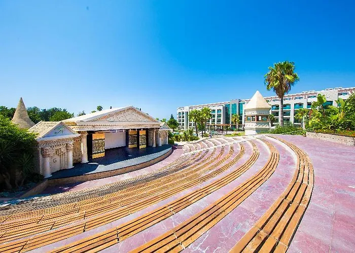 Semesteranläggning (resort) Horus Paradise