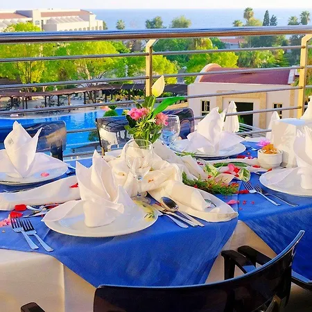 Ośrodek wypoczynkowy Horus Paradise 5*