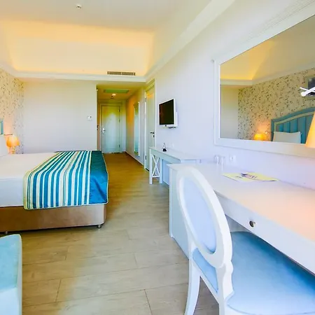 Üdülőközpont Horus Paradise