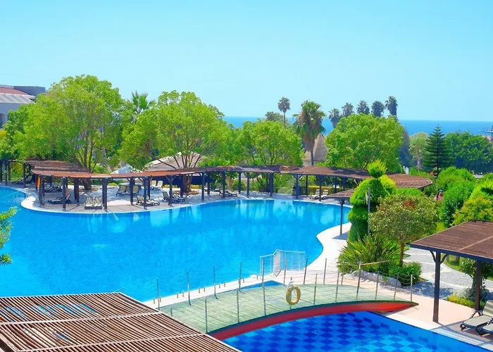 Horus Paradise Üdülőközpont 5*