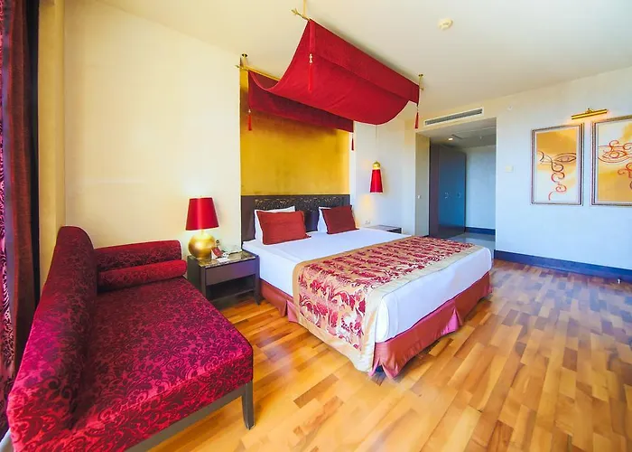 Horus Paradise Üdülőközpont Side