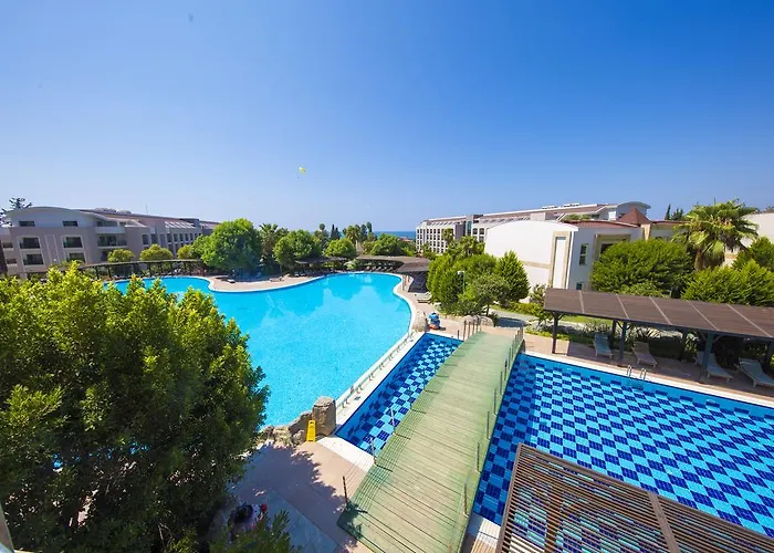 Üdülőközpont Horus Paradise