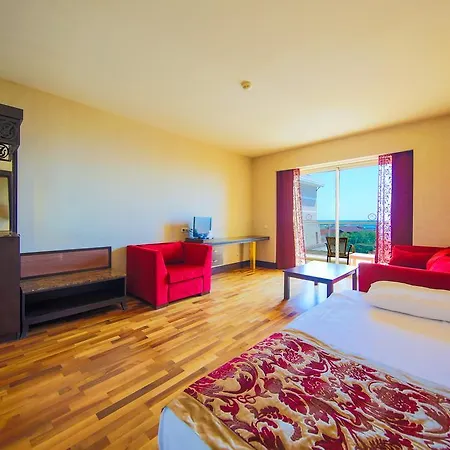 منتجع حورس بارادايس الفاخر 5*