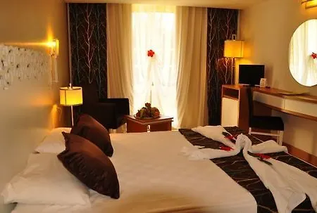 Horus Paradise Resort