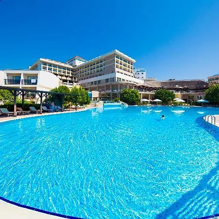منتجع حورس بارادايس الفاخر 5*
